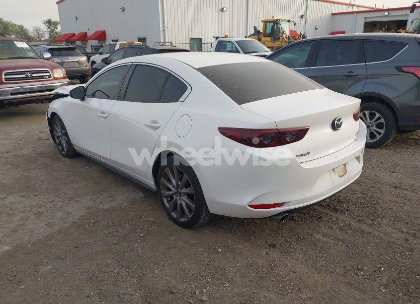 Photo 3 of 2019 Mazda Mazda3 SELECT PACKAGE (VIN JM1BPACL6K1109964)