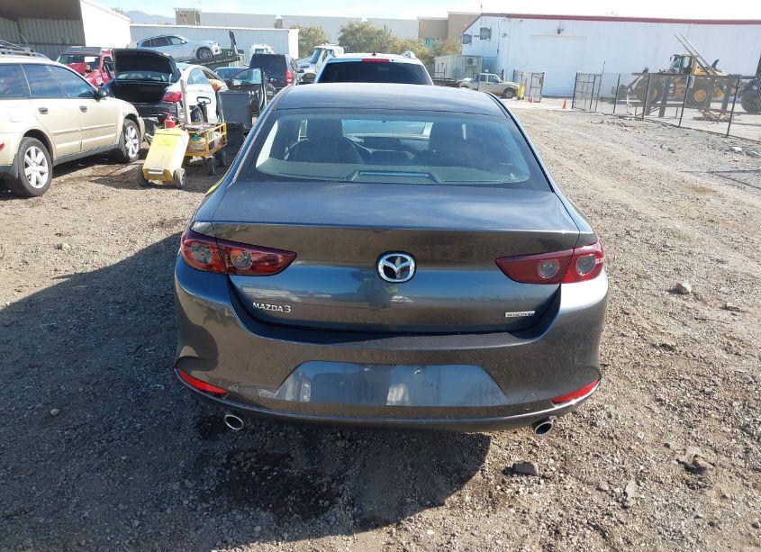 Photo 16 of 2021 Mazda Mazda3 PREFERRED (VIN JM1BPACL6M1326370)