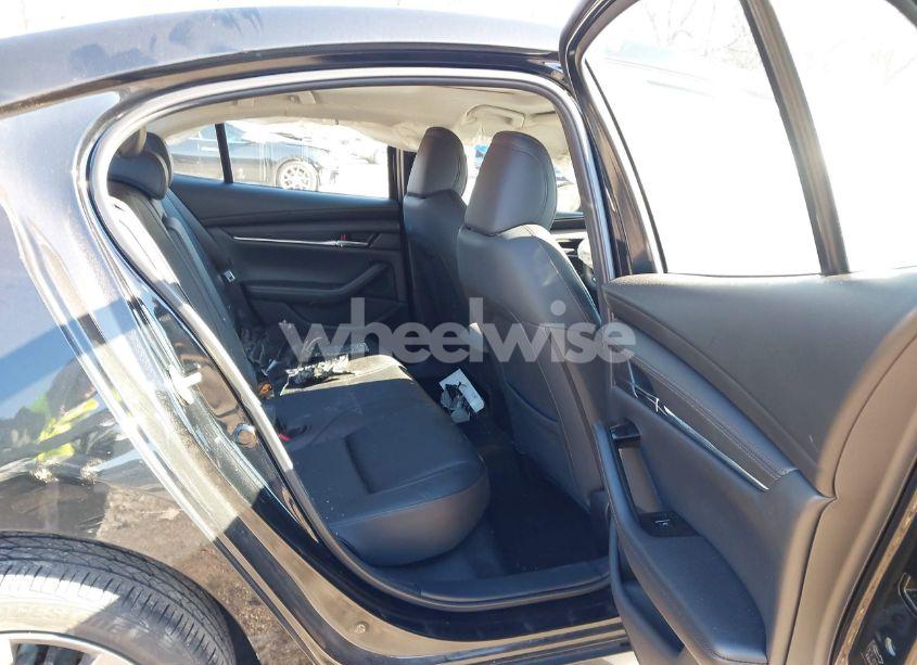 Photo 8 of 2021 Mazda Mazda3 PREFERRED (VIN JM1BPACL7M1327284)