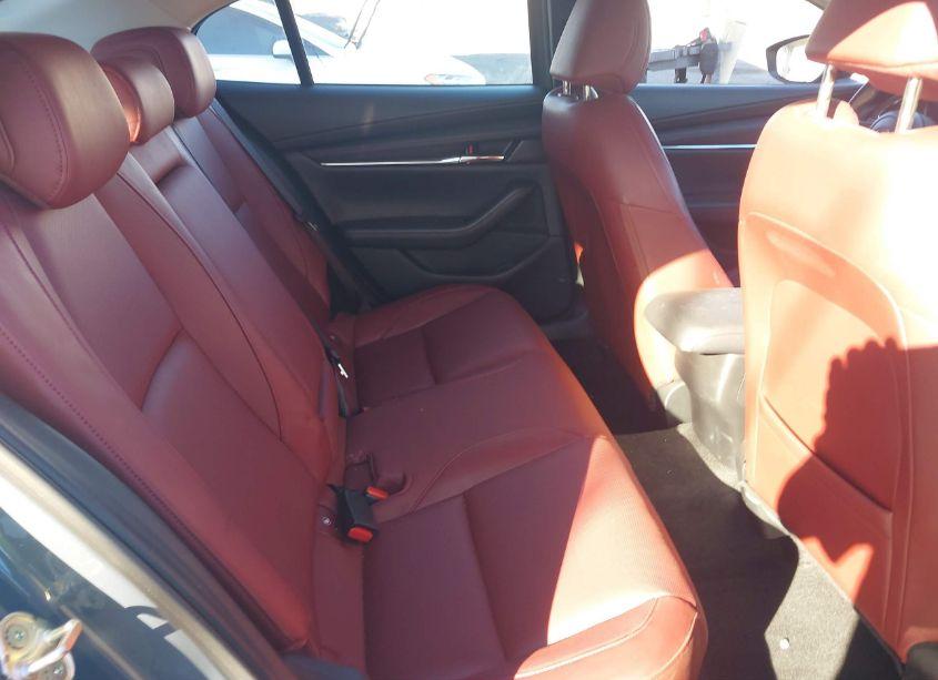 Photo 8 of 2022 Mazda Mazda3 CARBON EDITION (VIN JM1BPACL8N1507245)