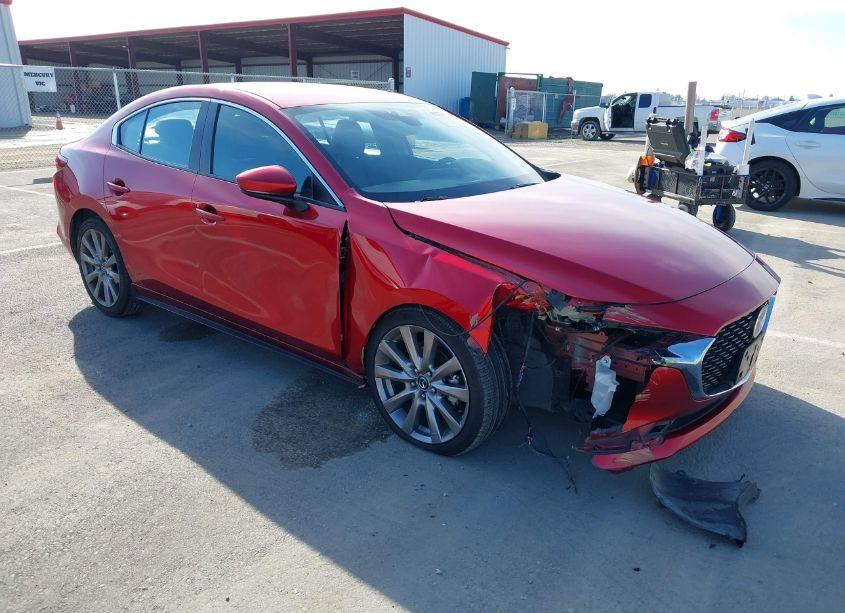 2019 Mazda Mazda3 PREFERRED PACKAGE (VIN JM1BPADL2K1114920) main photo