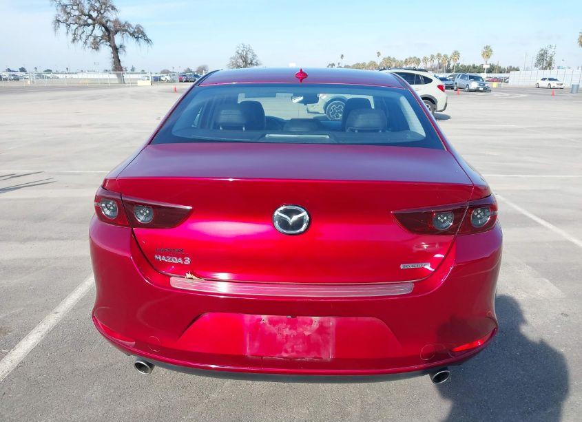 Photo 16 of 2019 Mazda Mazda3 PREFERRED PACKAGE (VIN JM1BPADL2K1114920)