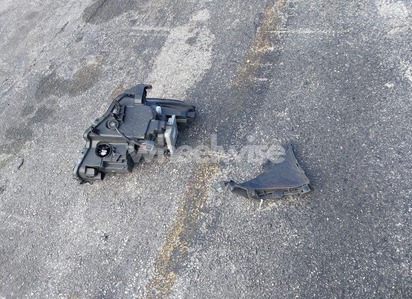 Photo 11 of 2021 Mazda Mazda3 PREMIUM (VIN JM1BPADL7M1303484)