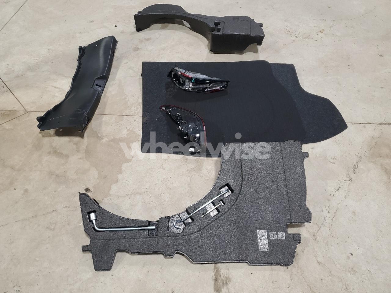 Photo 12 of 2025 MAZDA 3 GT (VIN JM1BPADM3S1786705)