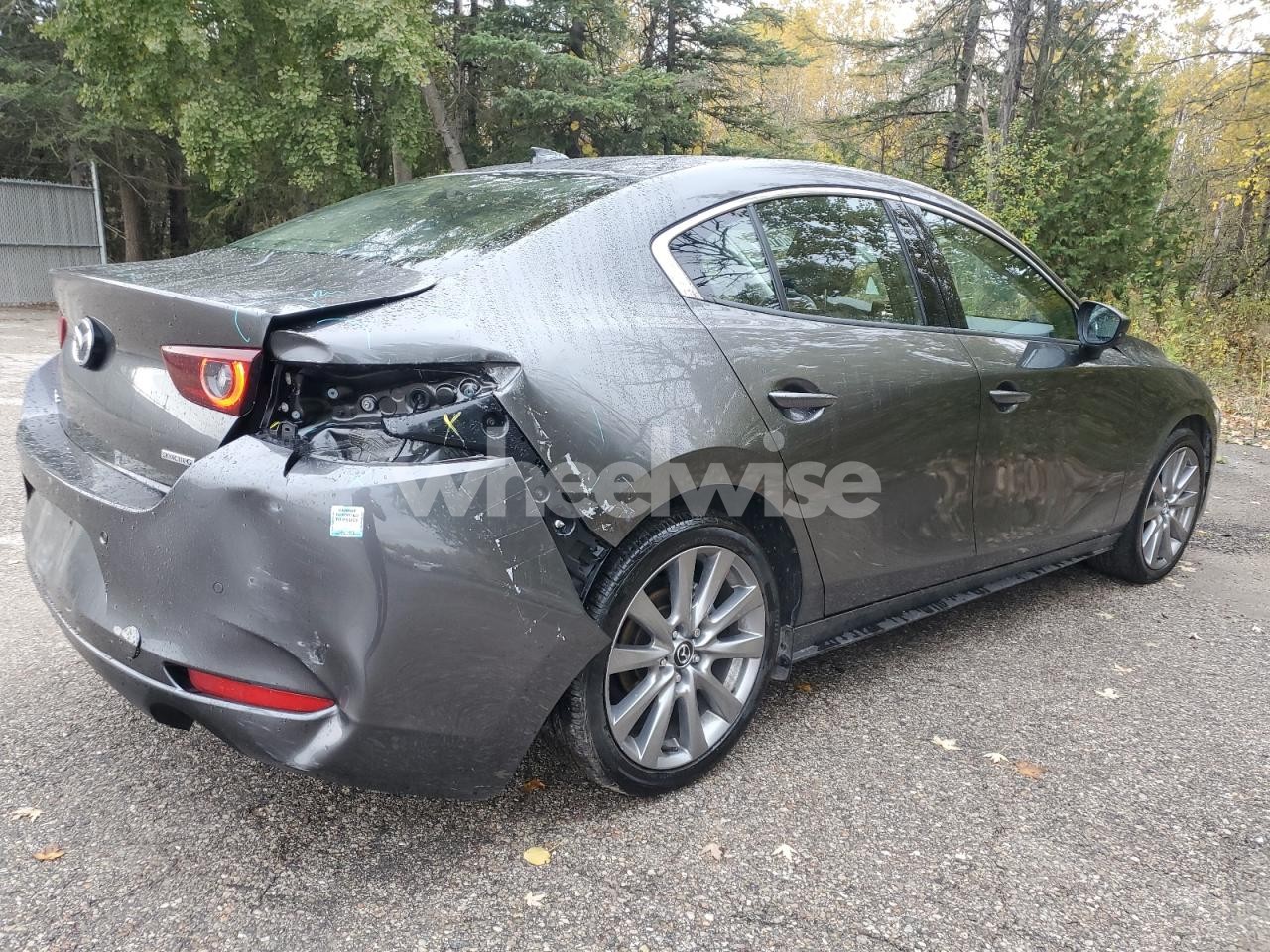 Photo 3 of 2025 MAZDA 3 GT (VIN JM1BPADM3S1786705)