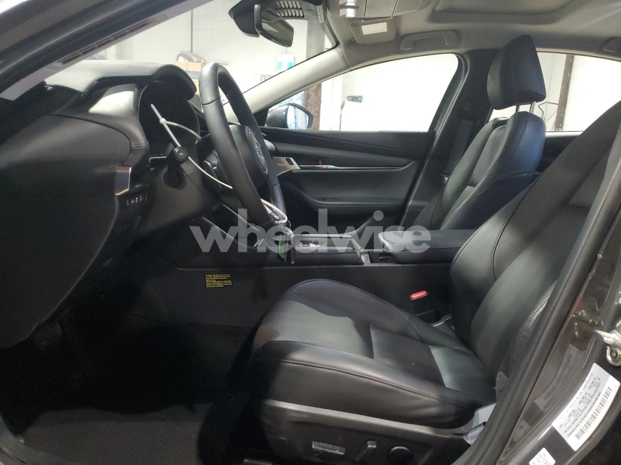 Photo 7 of 2025 MAZDA 3 GT (VIN JM1BPADM3S1786705)