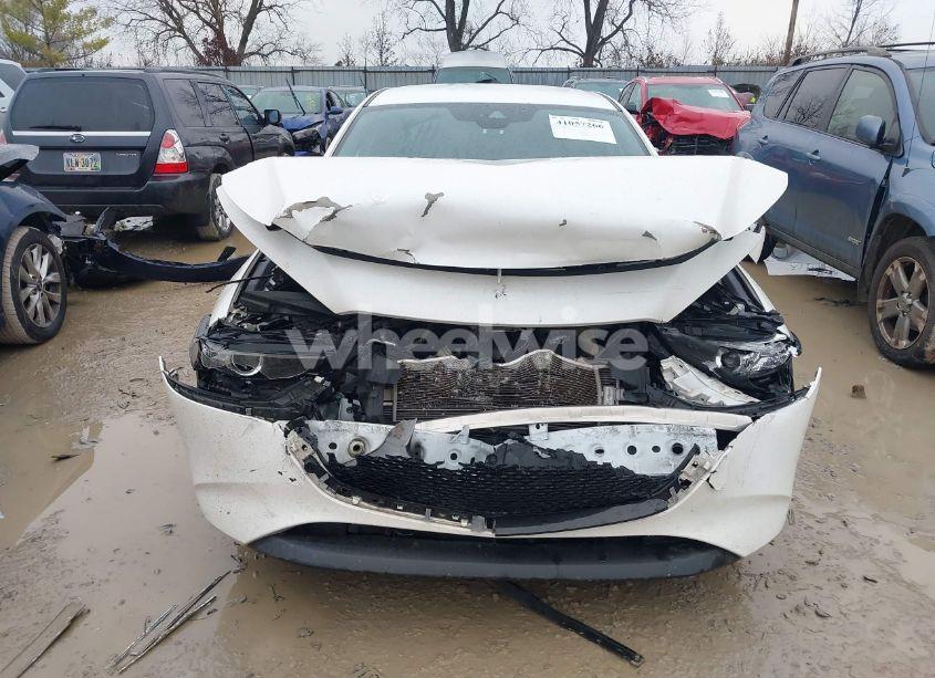 Photo 12 of 2021 Mazda Mazda3 2.5 S (VIN JM1BPAJL4M1305505)