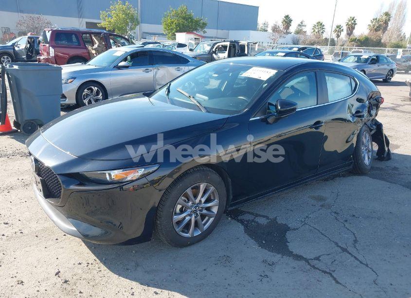 Photo 2 of 2021 Mazda Mazda3 2.5 S (VIN JM1BPAJLXM1314726)