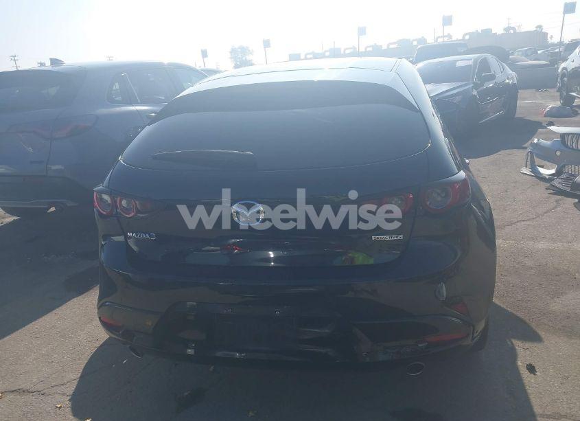 Photo 16 of 2019 Mazda Mazda3 (VIN JM1BPAJM0K1138825)
