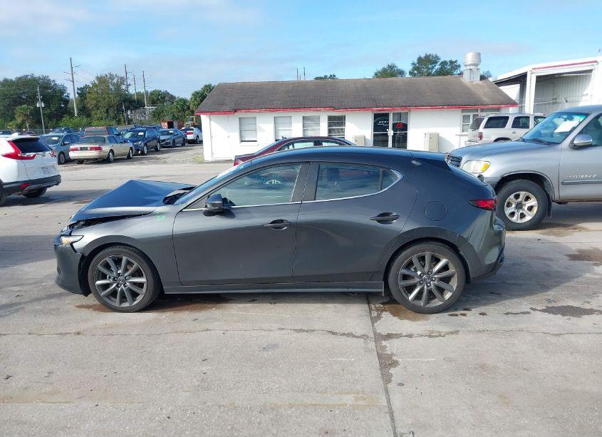 Photo 14 of 2021 Mazda Mazda3 SELECT (VIN JM1BPAKL2M1312662)