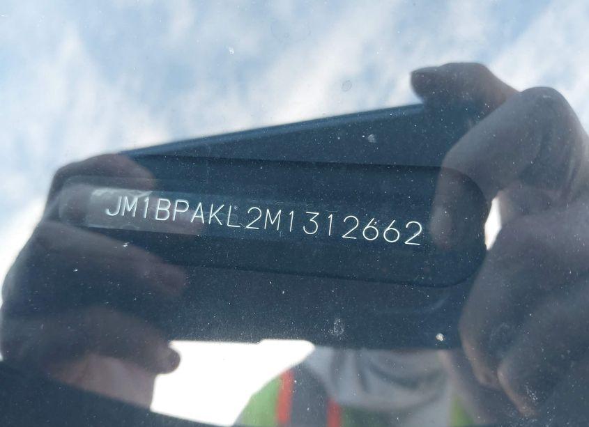 Photo 9 of 2021 Mazda Mazda3 SELECT (VIN JM1BPAKL2M1312662)