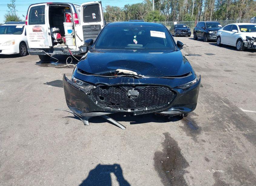 Photo 13 of 2021 Mazda Mazda3 SELECT (VIN JM1BPAKL3M1330233)