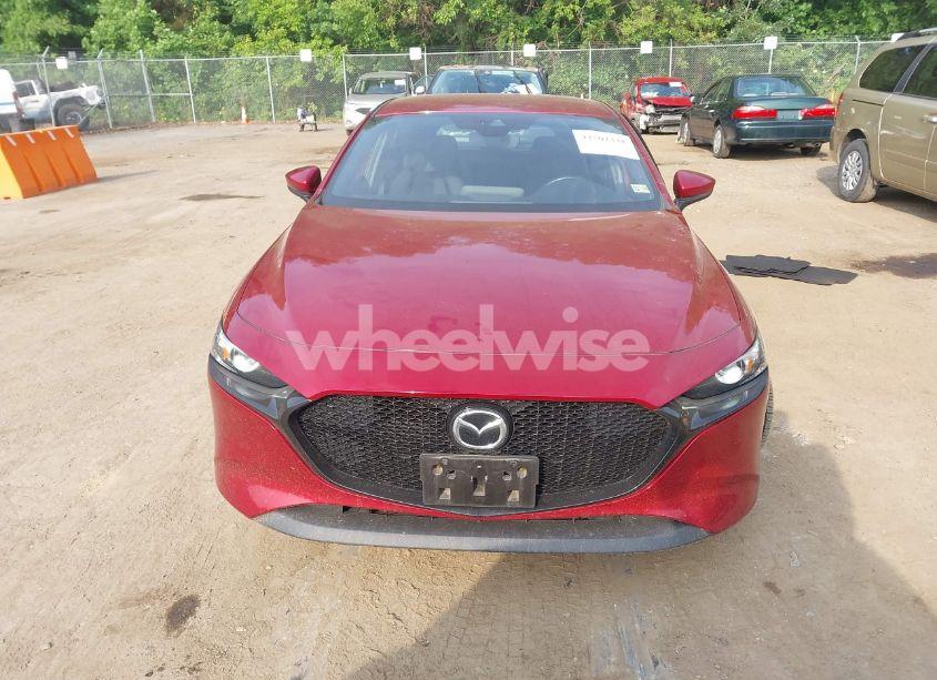Photo 13 of 2021 Mazda Mazda3 SELECT (VIN JM1BPAKL5M1402579)