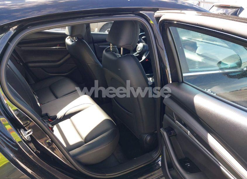 Photo 8 of 2024 Mazda Mazda3 2.5 S SELECT SPORT (VIN JM1BPAKM1R1714317)