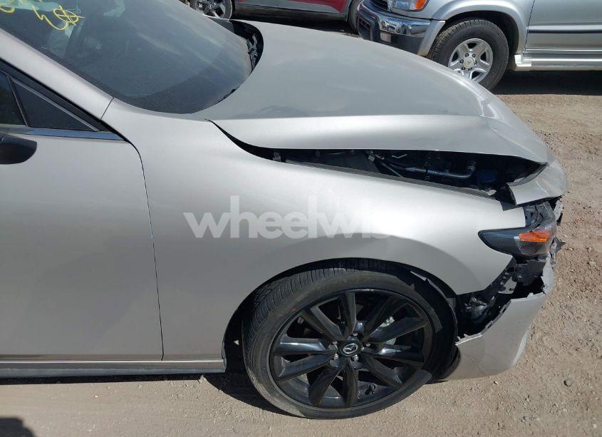 Photo 6 of 2025 Mazda Mazda3 2.5 S SELECT SPORT (VIN JM1BPAKM1S1752653)