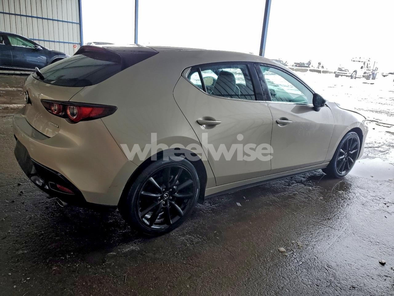 Photo 3 of 2024 MAZDA 3 SELECT SPORT (VIN JM1BPAKM3R1704193)