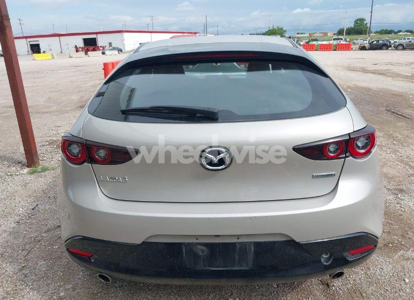 Photo 16 of 2024 Mazda Mazda3 2.5 S SELECT SPORT (VIN JM1BPAKM5R1722193)
