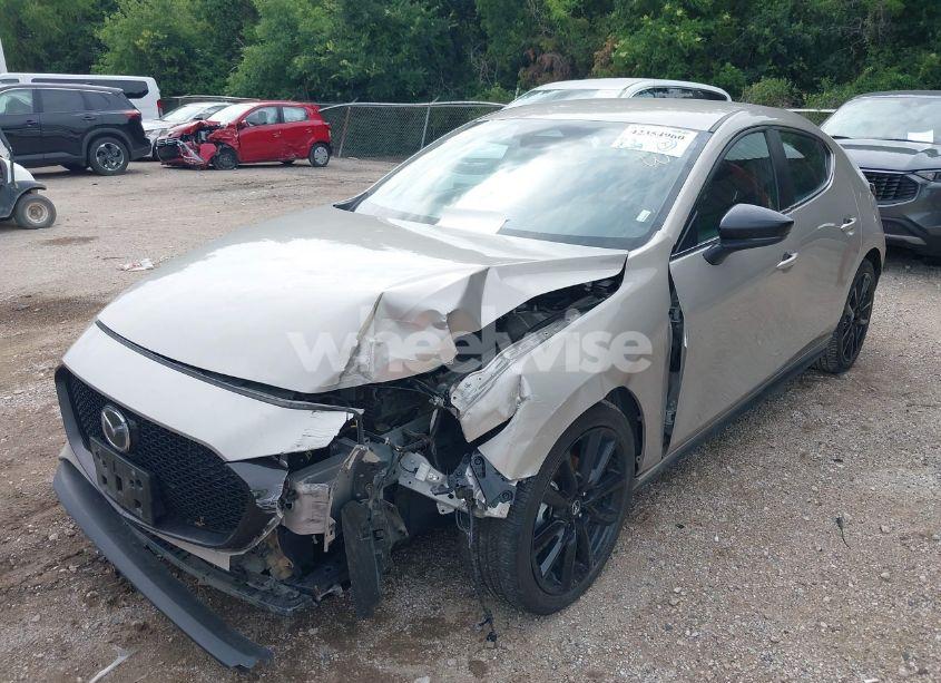 Photo 2 of 2024 Mazda Mazda3 2.5 S SELECT SPORT (VIN JM1BPAKM5R1722193)
