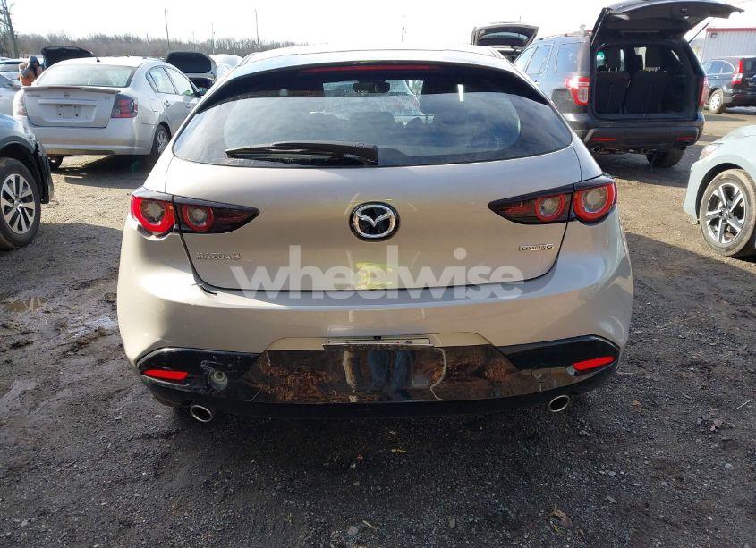 Photo 16 of 2024 Mazda Mazda3 2.5 S SELECT SPORT (VIN JM1BPAKM5R1722226)