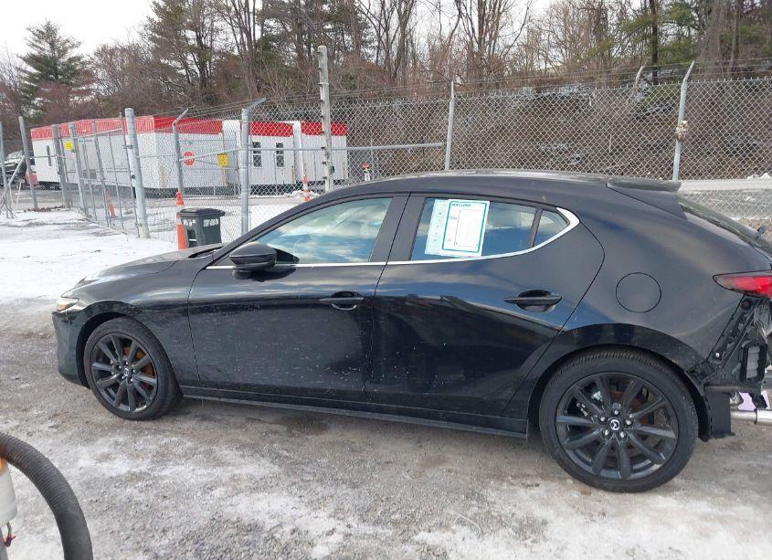 Photo 14 of 2024 Mazda Mazda3 2.5 S SELECT SPORT (VIN JM1BPAKM7R1700213)