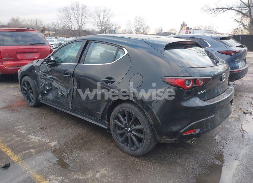 Photo 3 of 2024 Mazda Mazda3 2.5 S SELECT SPORT (VIN JM1BPAKM7R1721787)