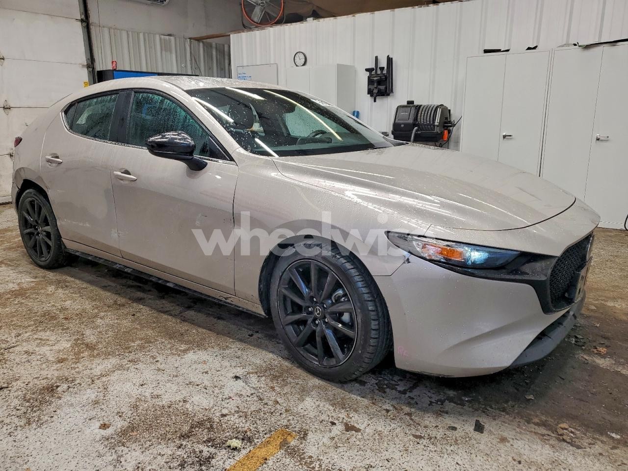 Photo 4 of 2024 MAZDA 3 SELECT SPORT (VIN JM1BPAKM9R1714016)