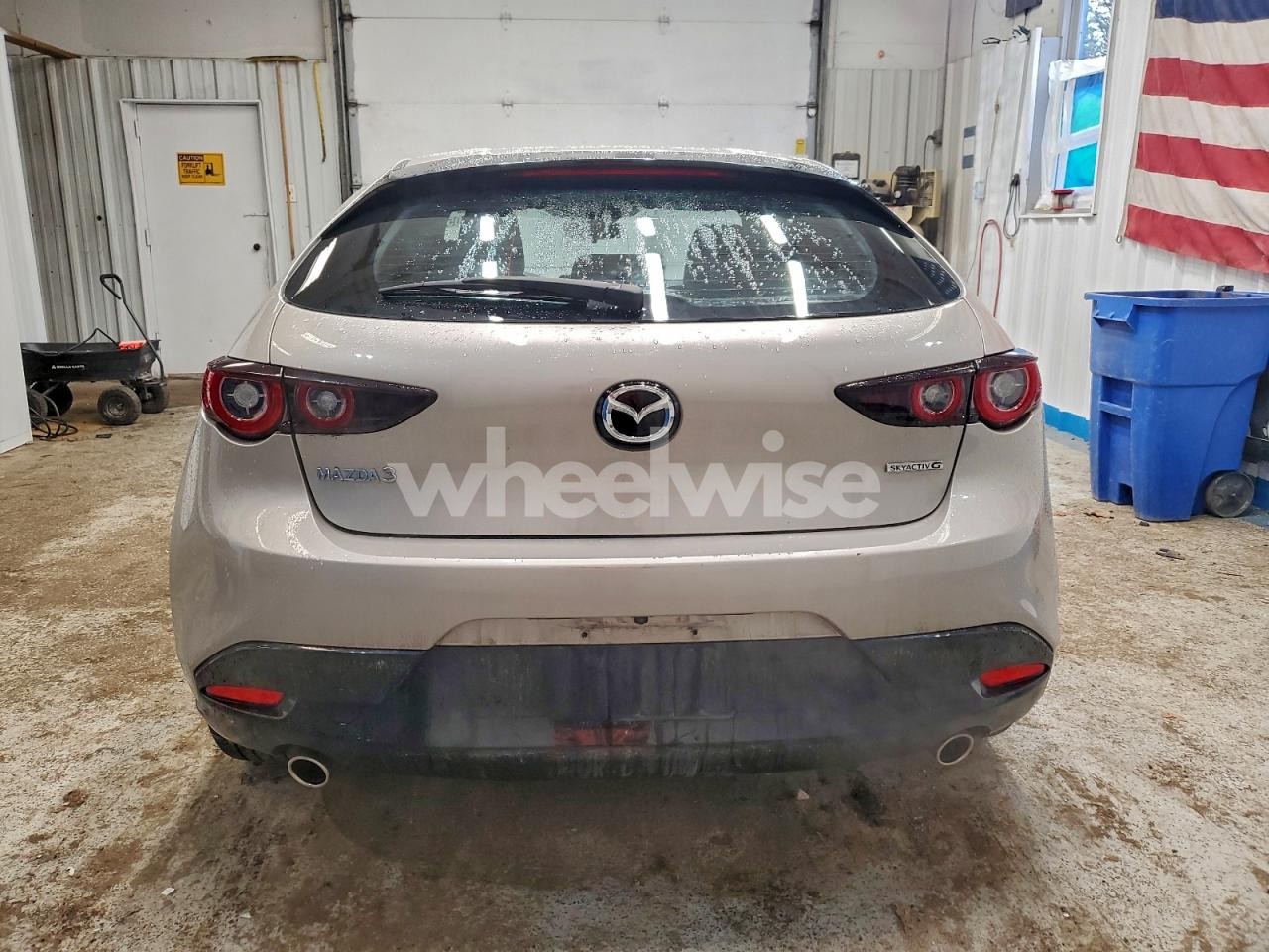 Photo 6 of 2024 MAZDA 3 SELECT SPORT (VIN JM1BPAKM9R1714016)