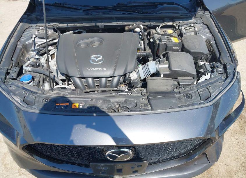 Photo 10 of 2021 Mazda Mazda3 PREFERRED (VIN JM1BPALL3M1404166)