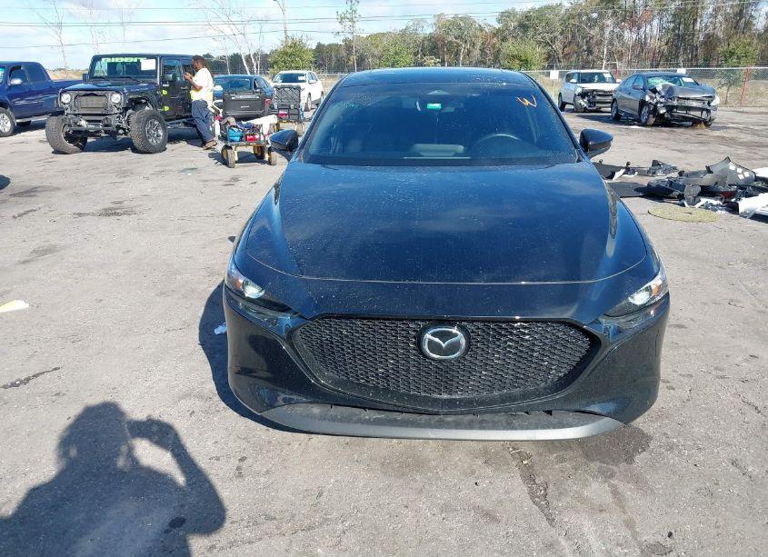 Photo 12 of 2024 Mazda Mazda3 2.5 S PREFERRED (VIN JM1BPALM2R1709738)