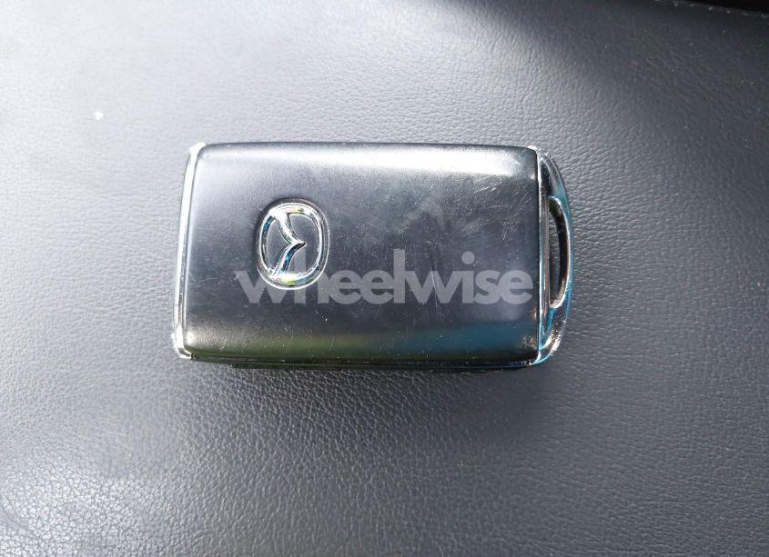 Photo 11 of 2023 Mazda Mazda3 2.5 S PREFERRED (VIN JM1BPALM3P1610679)