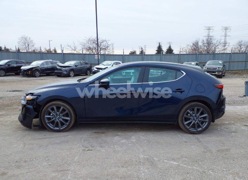 Photo 15 of 2024 Mazda Mazda3 2.5 S PREFERRED (VIN JM1BPALM3R1655012)