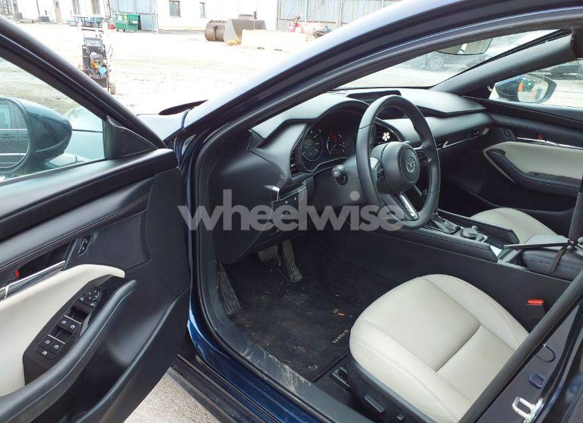 Photo 18 of 2024 Mazda Mazda3 2.5 S PREFERRED (VIN JM1BPALM3R1655012)