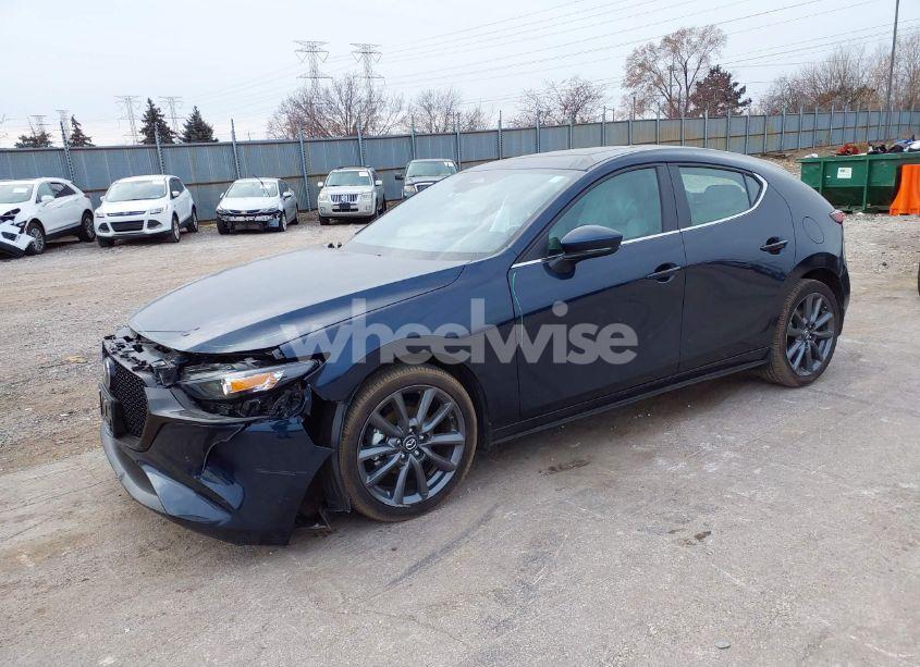Photo 2 of 2024 Mazda Mazda3 2.5 S PREFERRED (VIN JM1BPALM3R1655012)