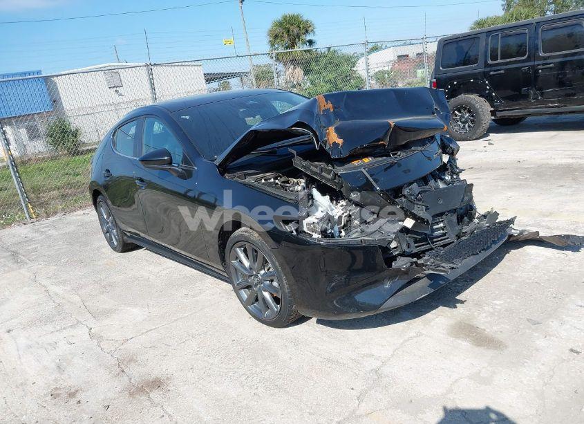 2024 Mazda Mazda3 2.5 S PREFERRED (VIN JM1BPALM3R1712485) main photo