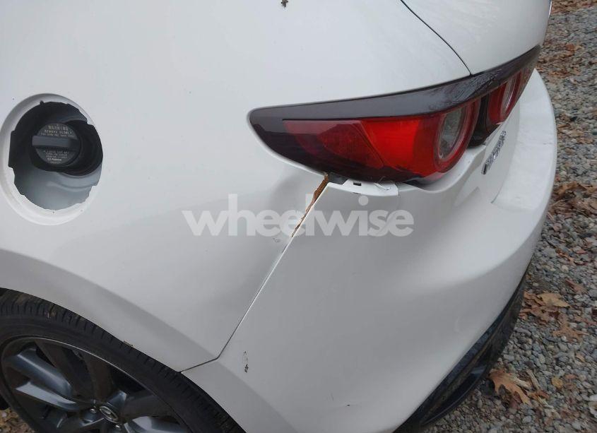 Photo 22 of 2024 Mazda Mazda3 2.5 S PREFERRED (VIN JM1BPALM5R1719017)