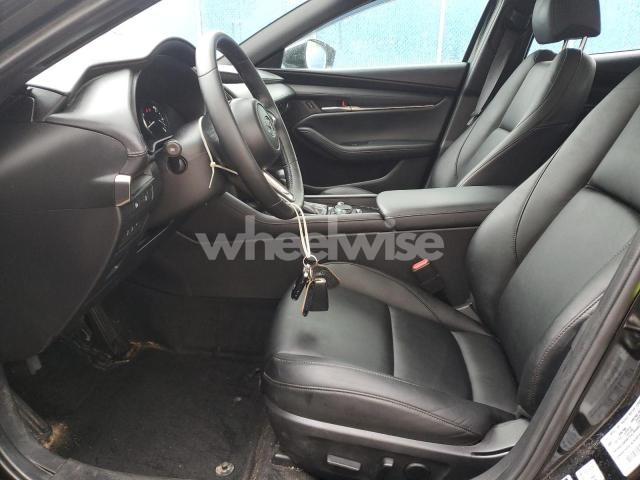 Photo 8 of 2024 MAZDA 3 PREFERRED N/A (VIN JM1BPALM6R1704588)