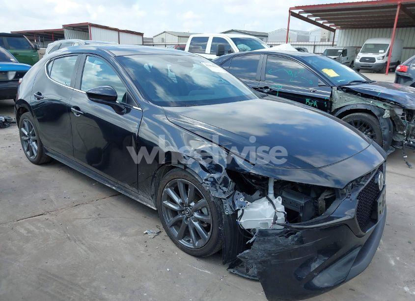 2024 Mazda Mazda3 2.5 S PREFERRED (VIN JM1BPALMXR1712922) main photo