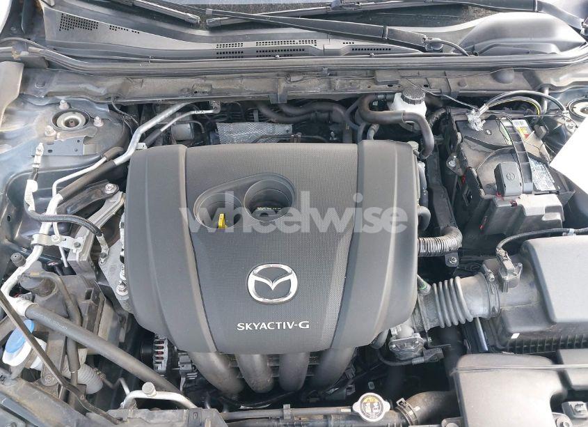 Photo 10 of 2021 Mazda Mazda3 PREMIUM (VIN JM1BPAML0M1314066)