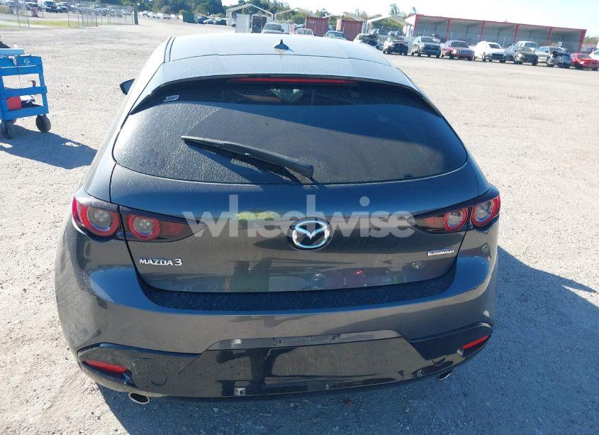 Photo 15 of 2021 Mazda Mazda3 PREMIUM (VIN JM1BPAML2M1340149)