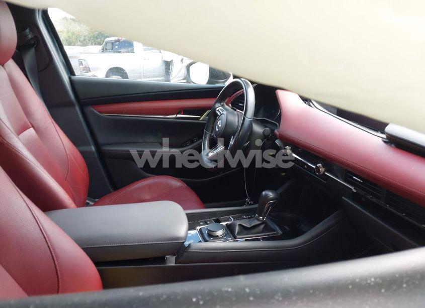 Photo 5 of 2021 Mazda Mazda3 PREMIUM (VIN JM1BPAML5M1347080)