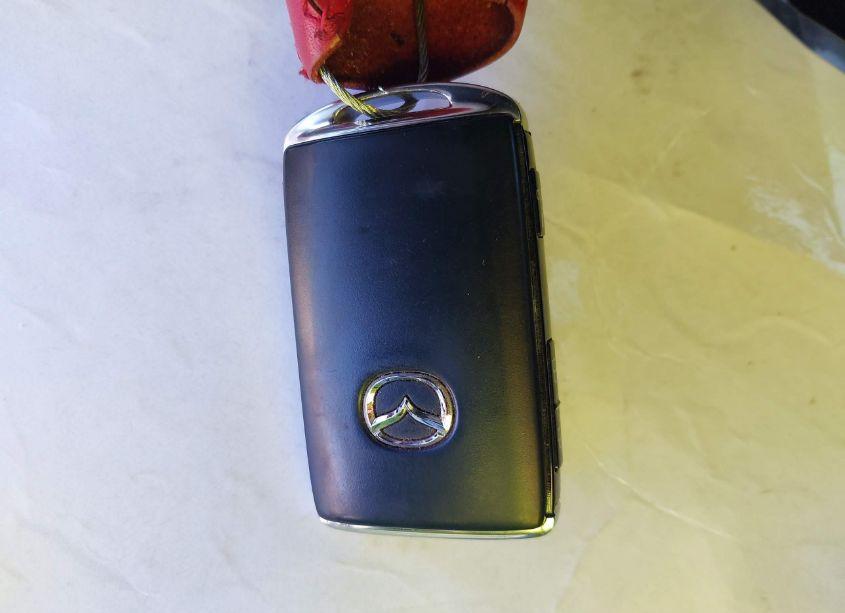 Photo 11 of 2021 Mazda Mazda3 PREMIUM (VIN JM1BPAML6M1403172)