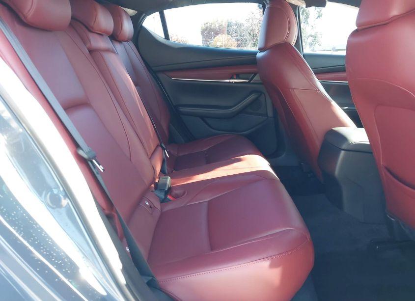 Photo 8 of 2021 Mazda Mazda3 PREMIUM (VIN JM1BPAML6M1403172)