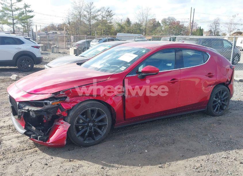 Photo 6 of 2023 Mazda Mazda3 2.5 S PREMIUM (VIN JM1BPAMM5P1600394)