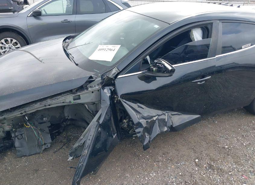 Photo 6 of 2019 Mazda Mazda3 PREFERRED PACKAGE (VIN JM1BPAMM7K1138316)