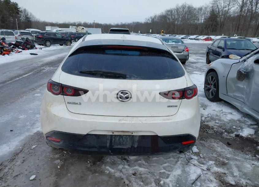 Photo 16 of 2019 Mazda Mazda3 PREMIUM PACKAGE (VIN JM1BPANM5K1134974)