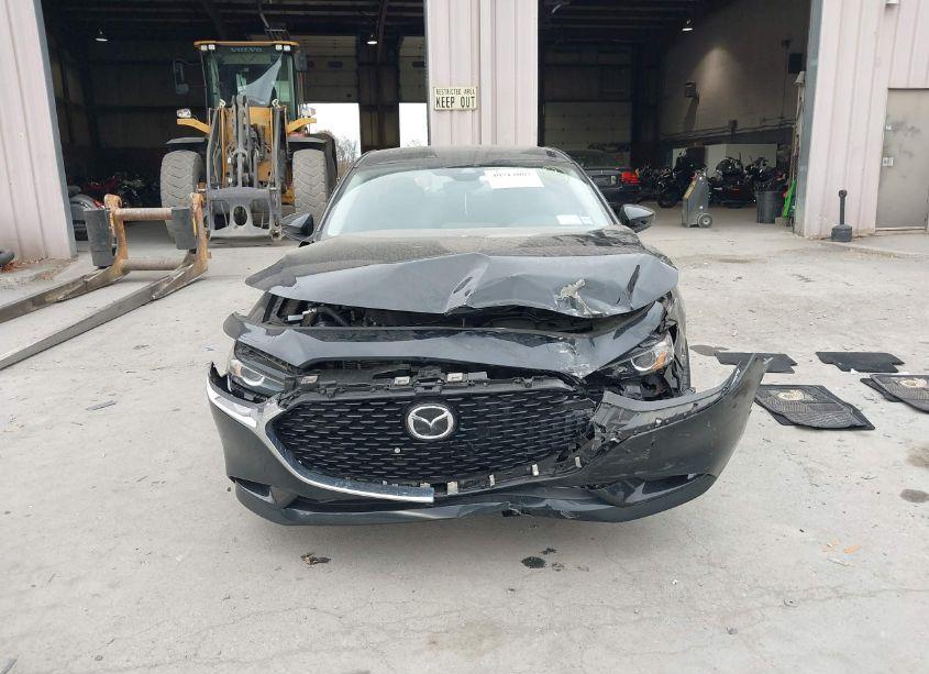Photo 12 of 2021 Mazda Mazda3 PREFERRED (VIN JM1BPBCL9M1330208)