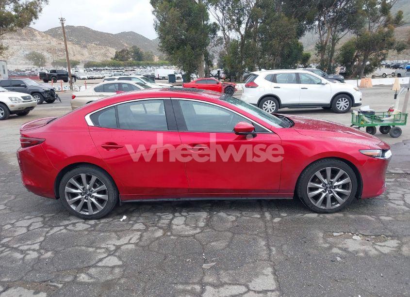 Photo 13 of 2021 Mazda Mazda3 PREMIUM (VIN JM1BPBDL6M1305765)