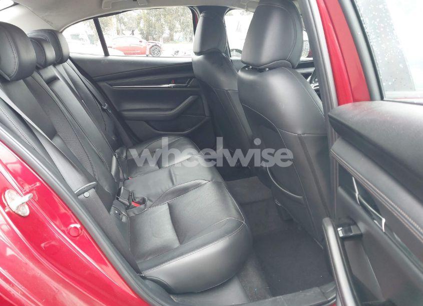 Photo 8 of 2021 Mazda Mazda3 PREMIUM (VIN JM1BPBDL6M1305765)