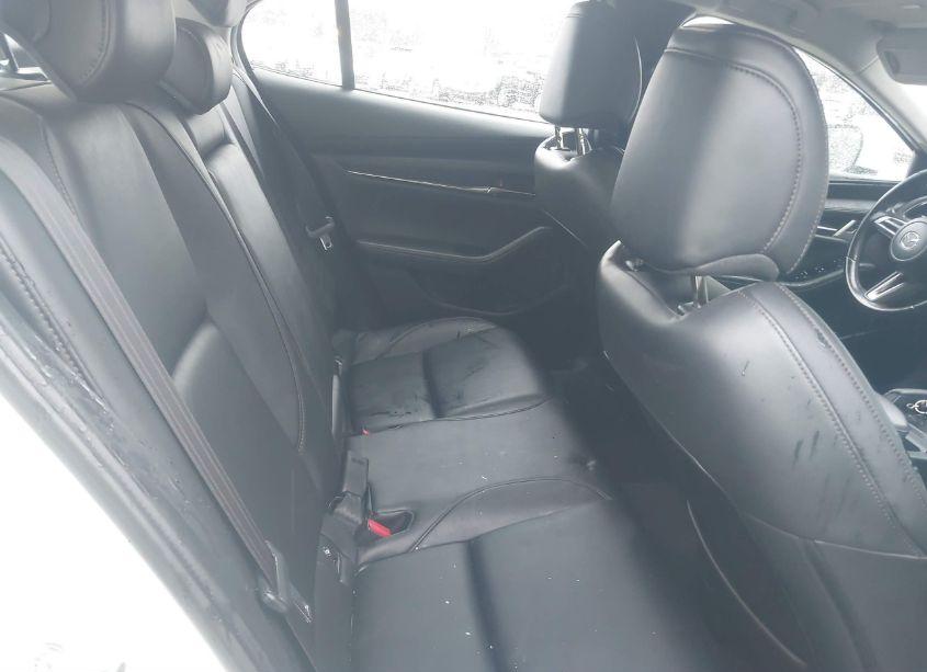 Photo 8 of 2019 Mazda Mazda3 PREFERRED PACKAGE (VIN JM1BPBDM5K1120936)