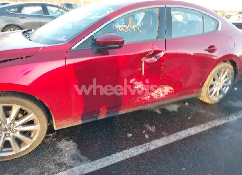 Photo 12 of 2019 Mazda Mazda3 PREMIUM PACKAGE (VIN JM1BPBEM4K1123891)